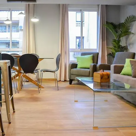 Centrico A Tan Solo 1km De La Playa *